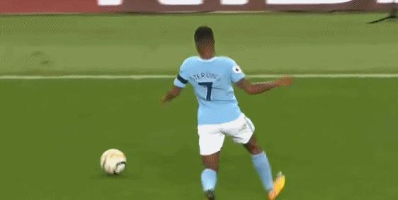 大英足球笑星,大英帝星对战斯特林