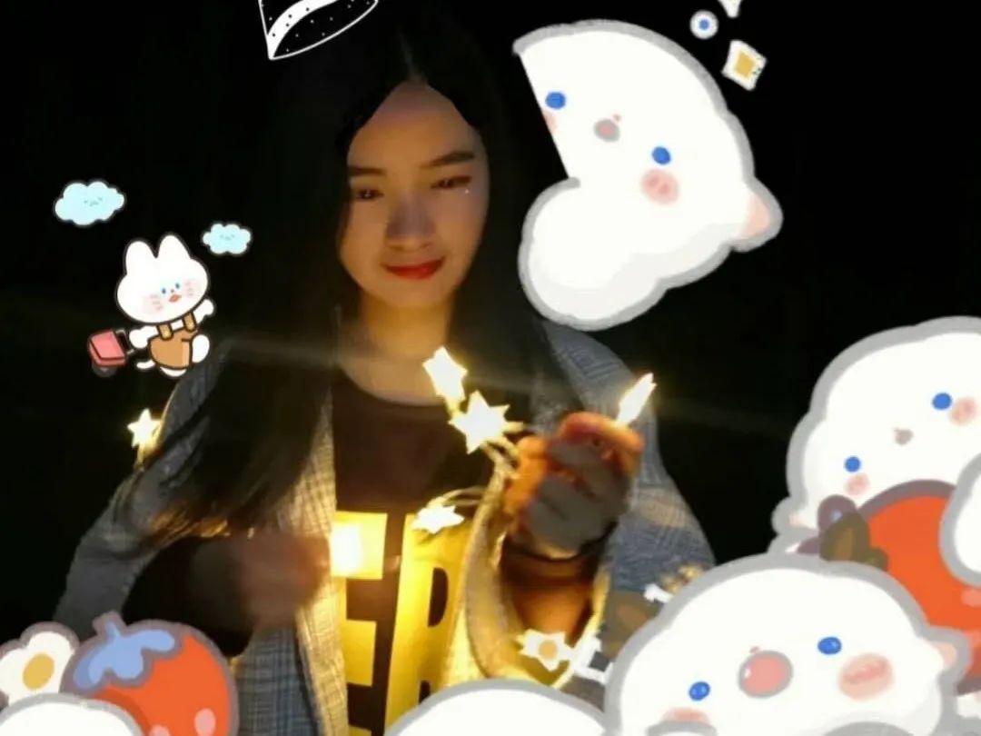 南京“最铁”四姐妹:上同一所大学,住同一个宿舍,奖学金拿到手软,全部考上研究生