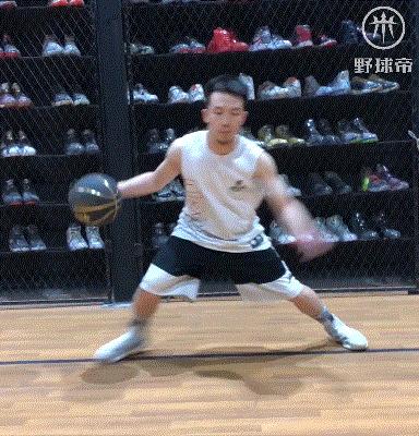 跟着感觉走简谱跟练,跟着感觉走的舞步