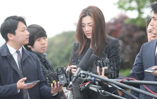 韩国财阀系列之“狂躁的一家人”