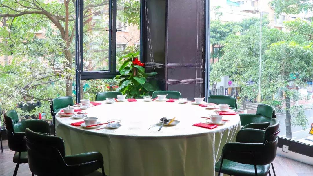 港式花胶鸡火锅暖心又暖胃,香港花胶鸡火锅哪家好吃