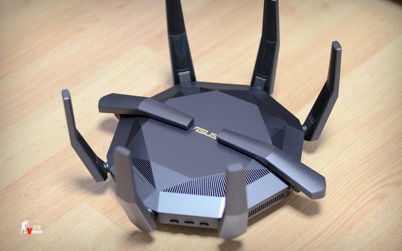 搭载160MHz频宽,八爪鱼进化帝王蟹:华硕RT-AX89X抢先评测