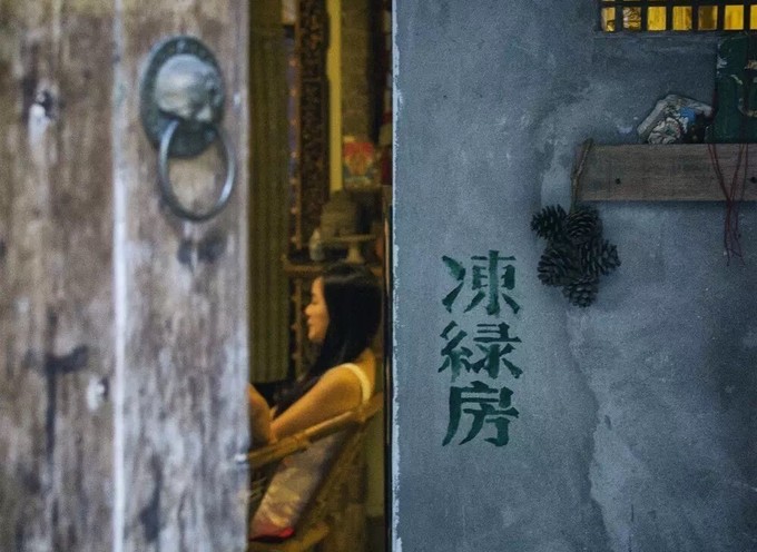 在工业气息下寻找小文艺，带你重新认识雾都重庆