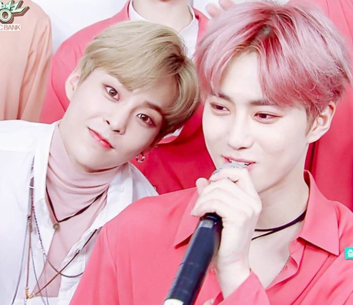 金珉锡撒娇亲亲完整片段,金珉锡金俊勉吻戏