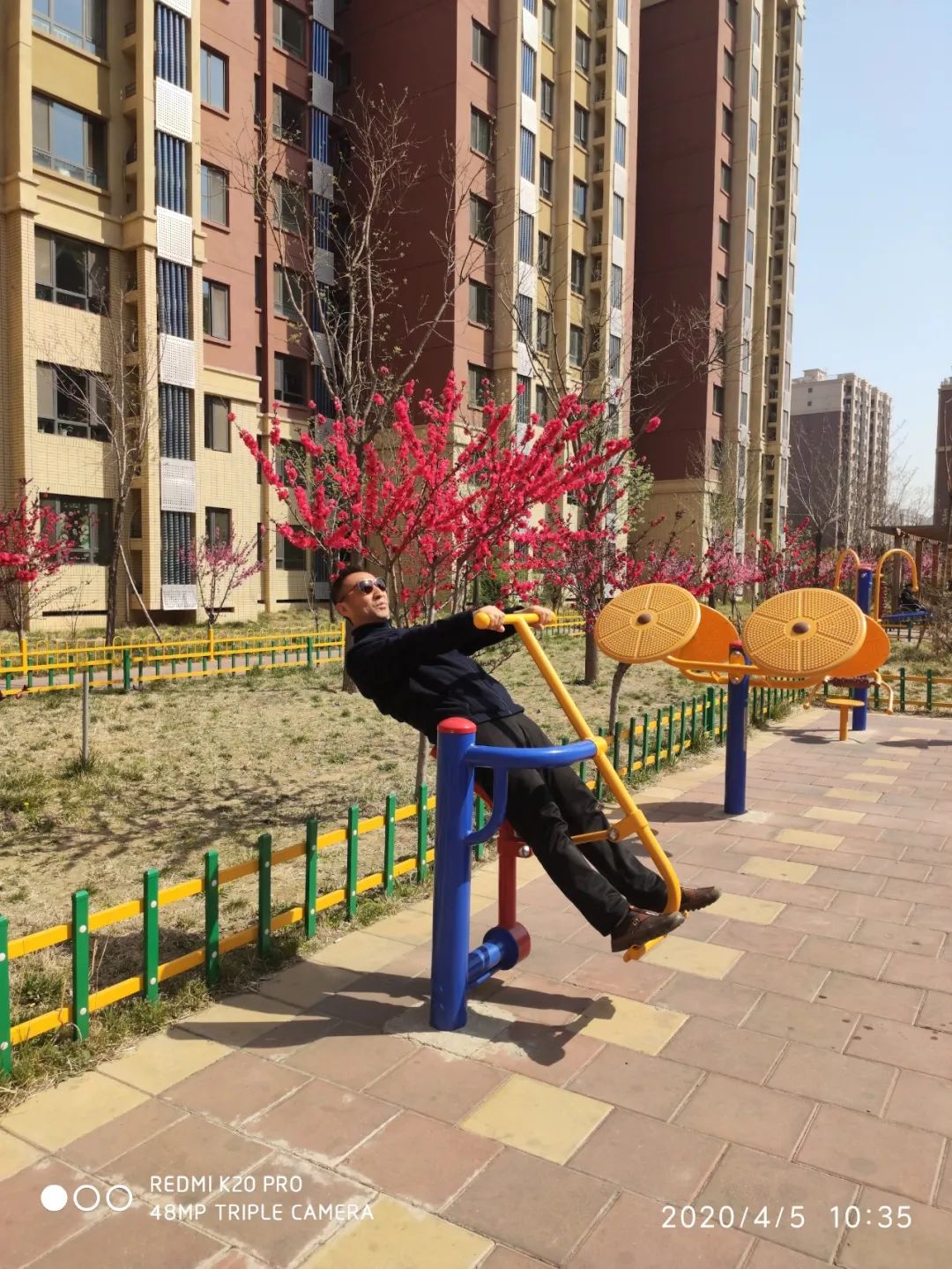 全国单脚跳冠军,单脚站立大赛最好成绩