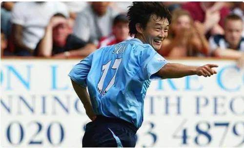 中国足球球员留洋一览表,提到中国足球