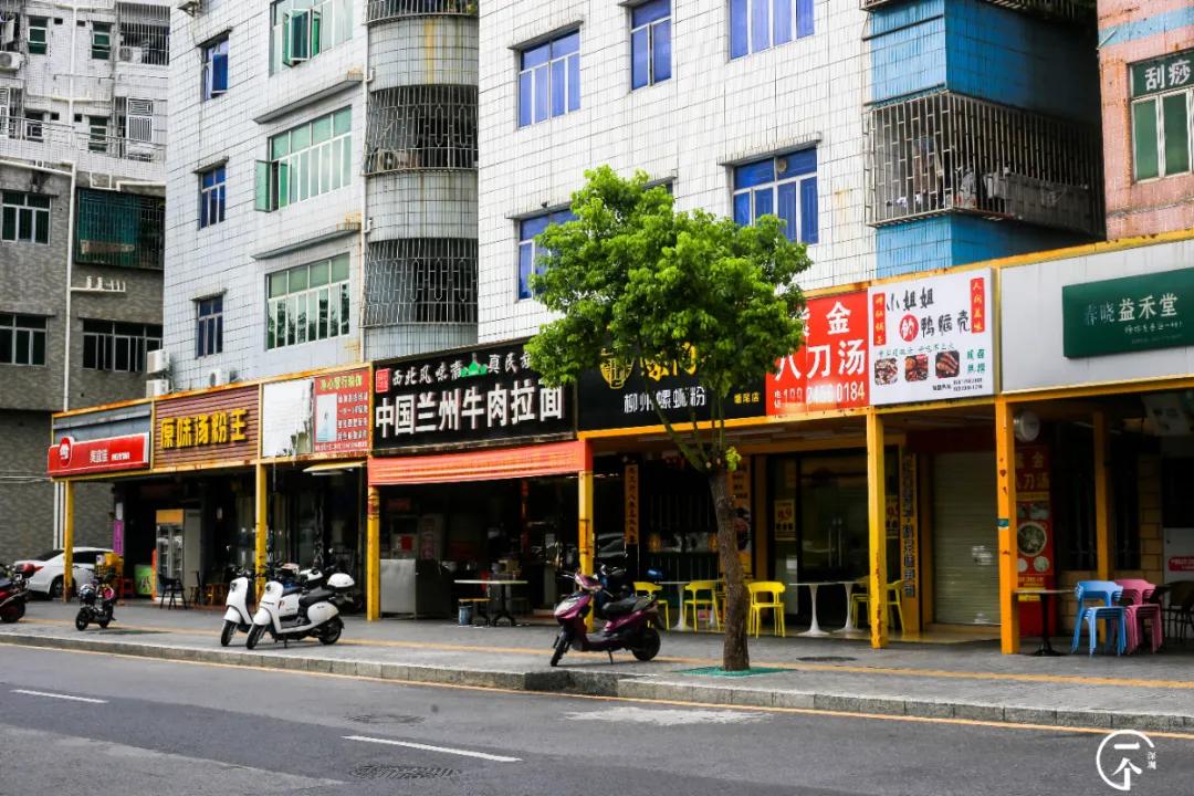 深圳“厂妹”村：租客月入4000，房租500