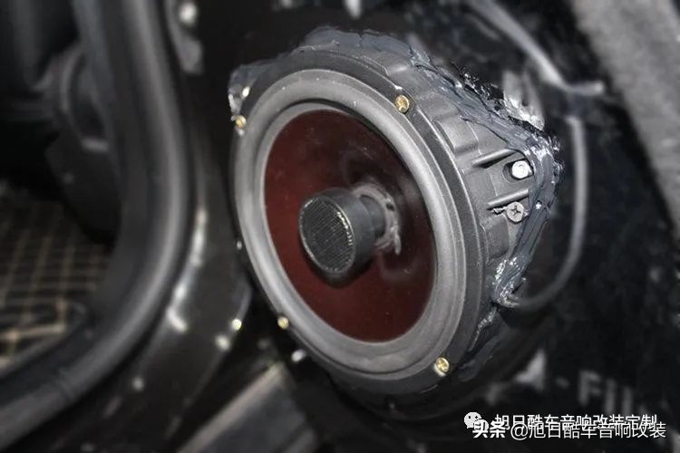 雷诺真实版改装,雷诺改装顶配