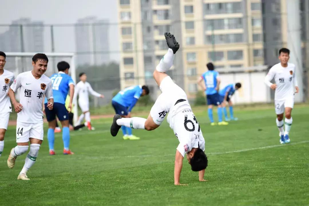 献礼母亲节为爱添动力,献礼母亲节精彩片段