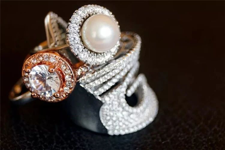 买珠宝不会告诉你的8个真相，学会了省钱省时省心