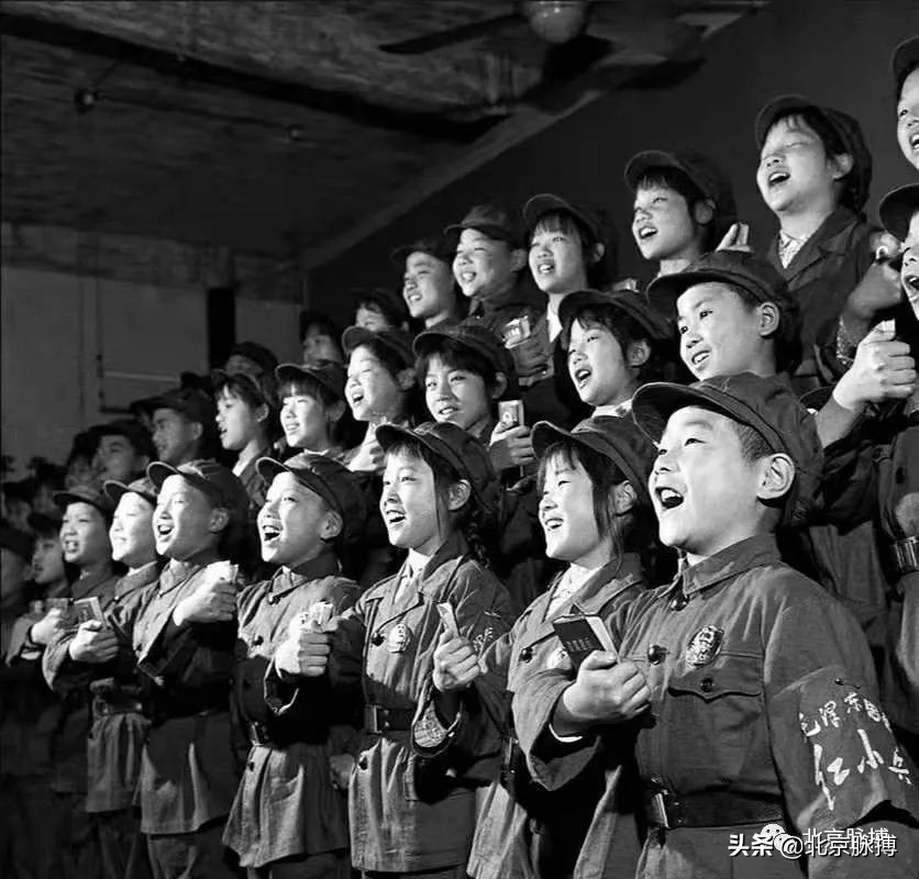 记忆中的北京绘画,这些画最能还原真实的老北京