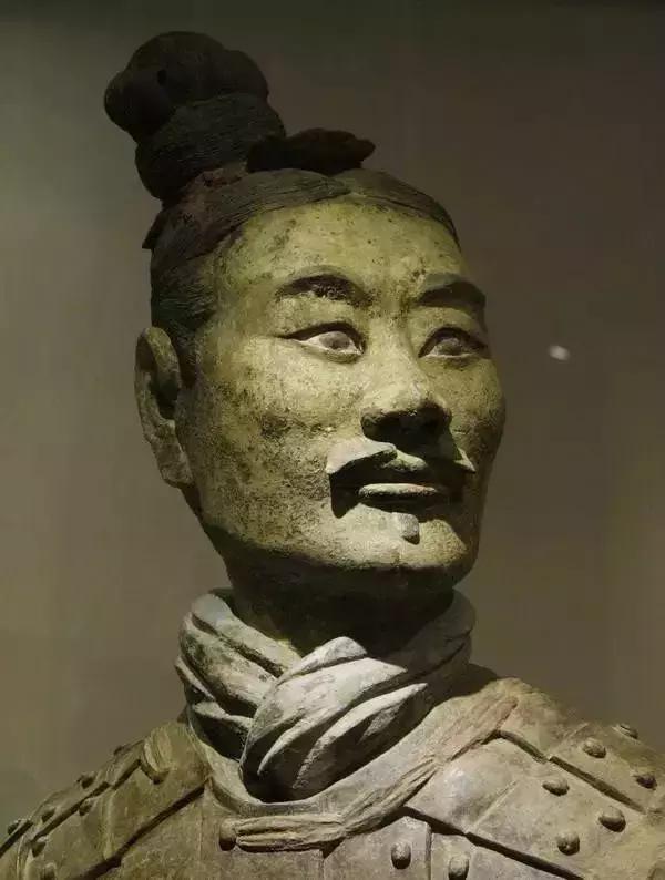 兵马俑掉色的那一瞬间,兵马俑不掉色复原图
