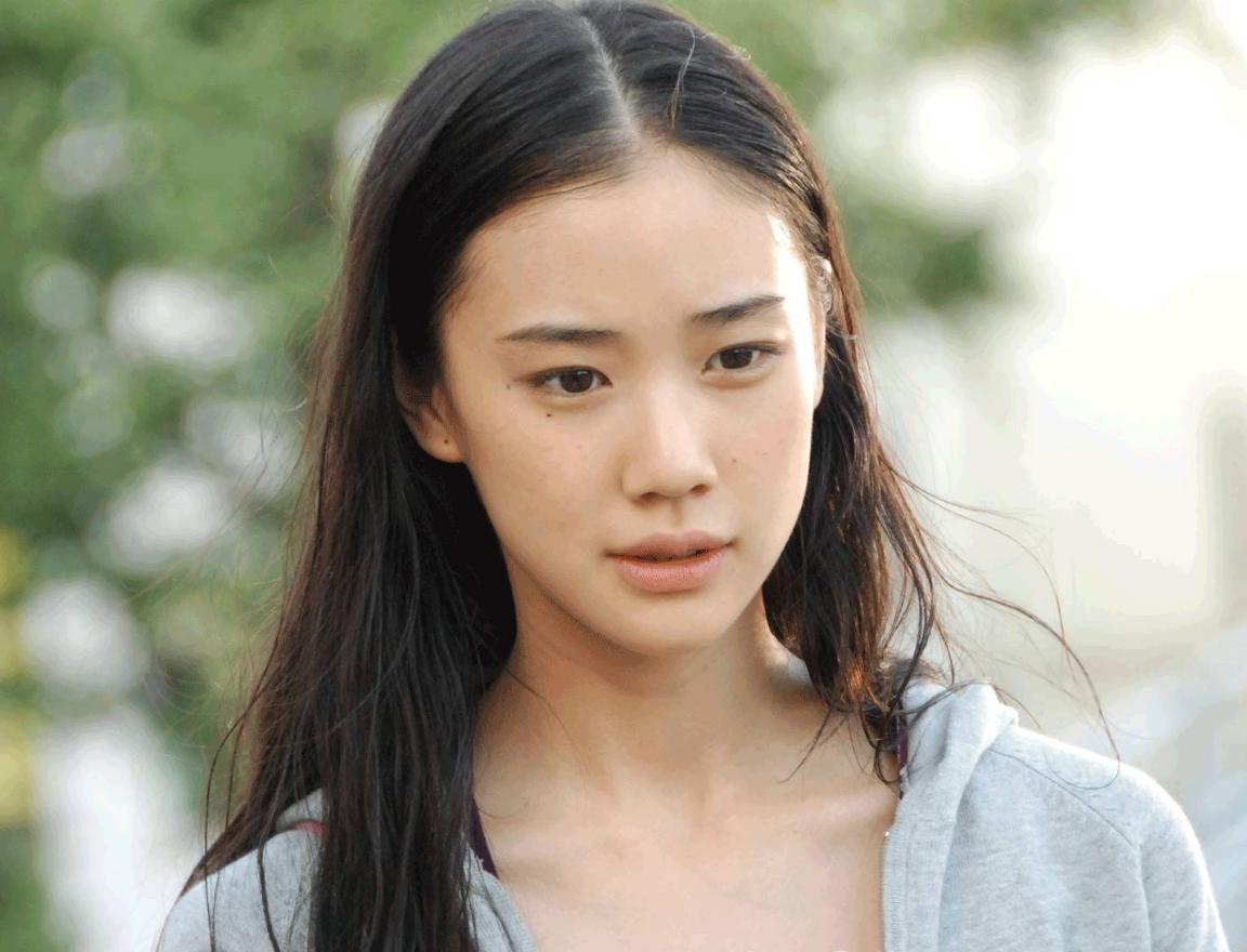 淡妆教程日常化妆伪素颜学生,日常淡妆怎么化