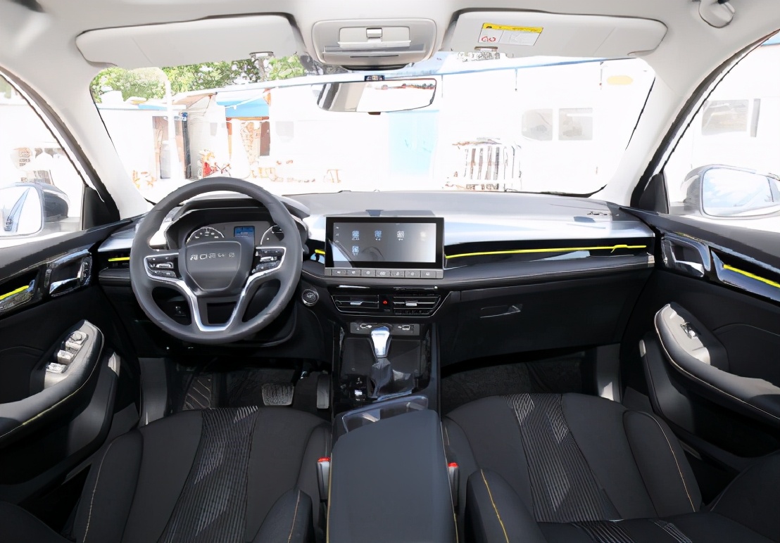 8万省油家轿,谁才是真正的省油车