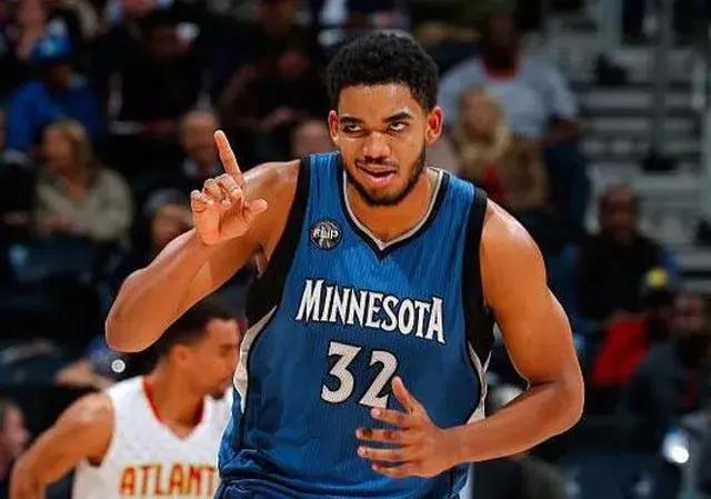 美媒评现役10大中锋,饼皇中锋卡佩拉