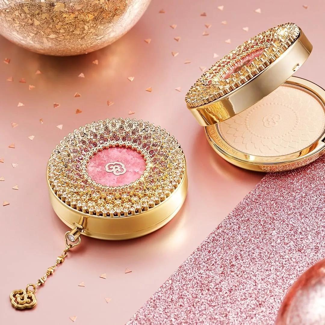 最好用的奢华粉饼,粉饼香奈儿阿玛尼