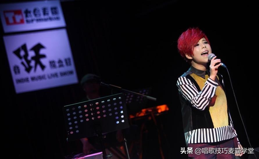 直嗓子怎么唱歌好听,教你一招怎样练习嗓子唱歌才好听