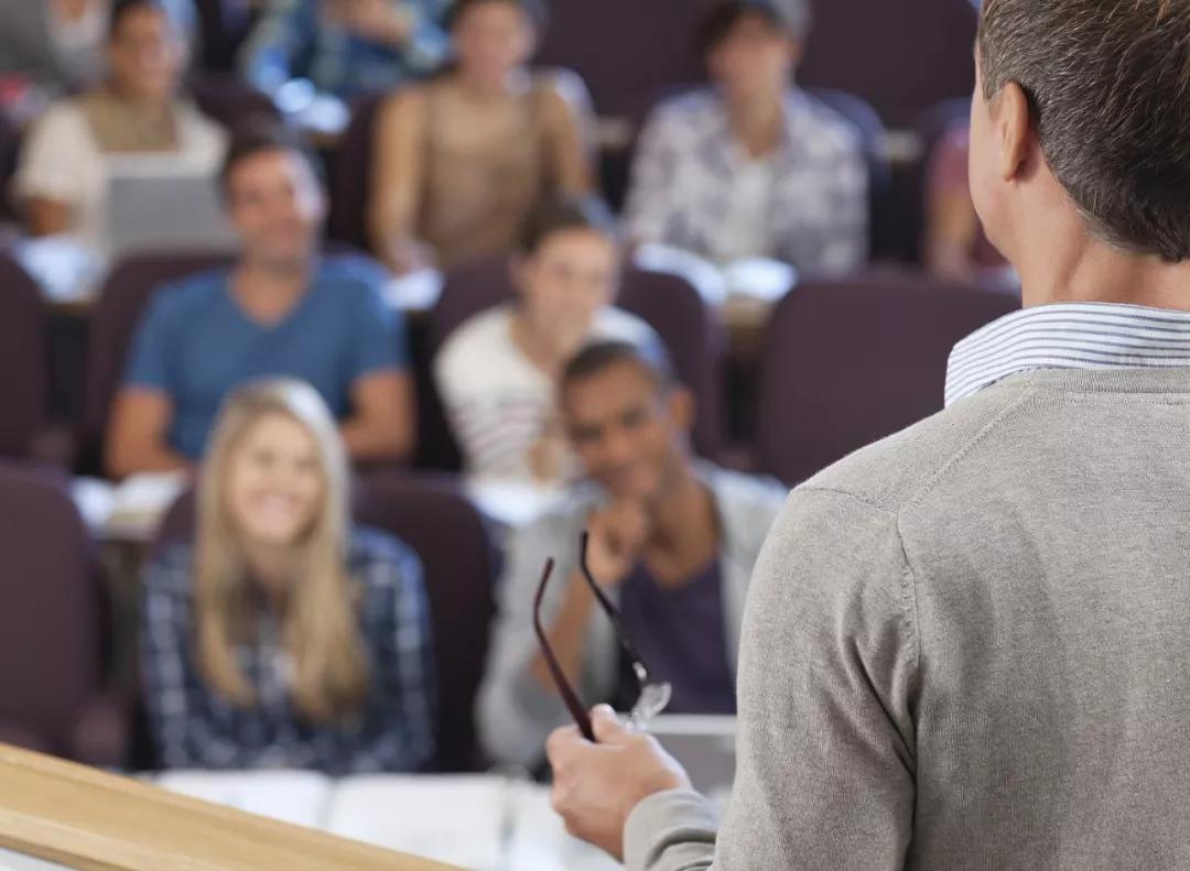 没文化没学历学it技术有前途吗,没学历学it什么专业