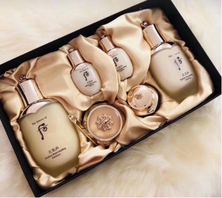 韩国热门“水乳”:20岁用德妃,给“妈妈”用whoo后,你适合用啥