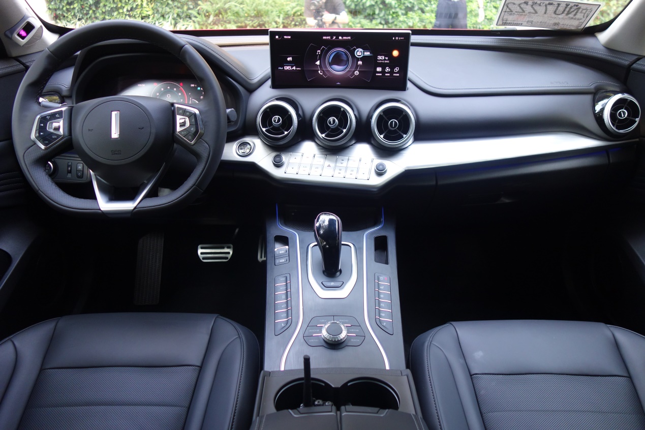 vv7gt豪华旗舰比较,vv7和vv7gt外观