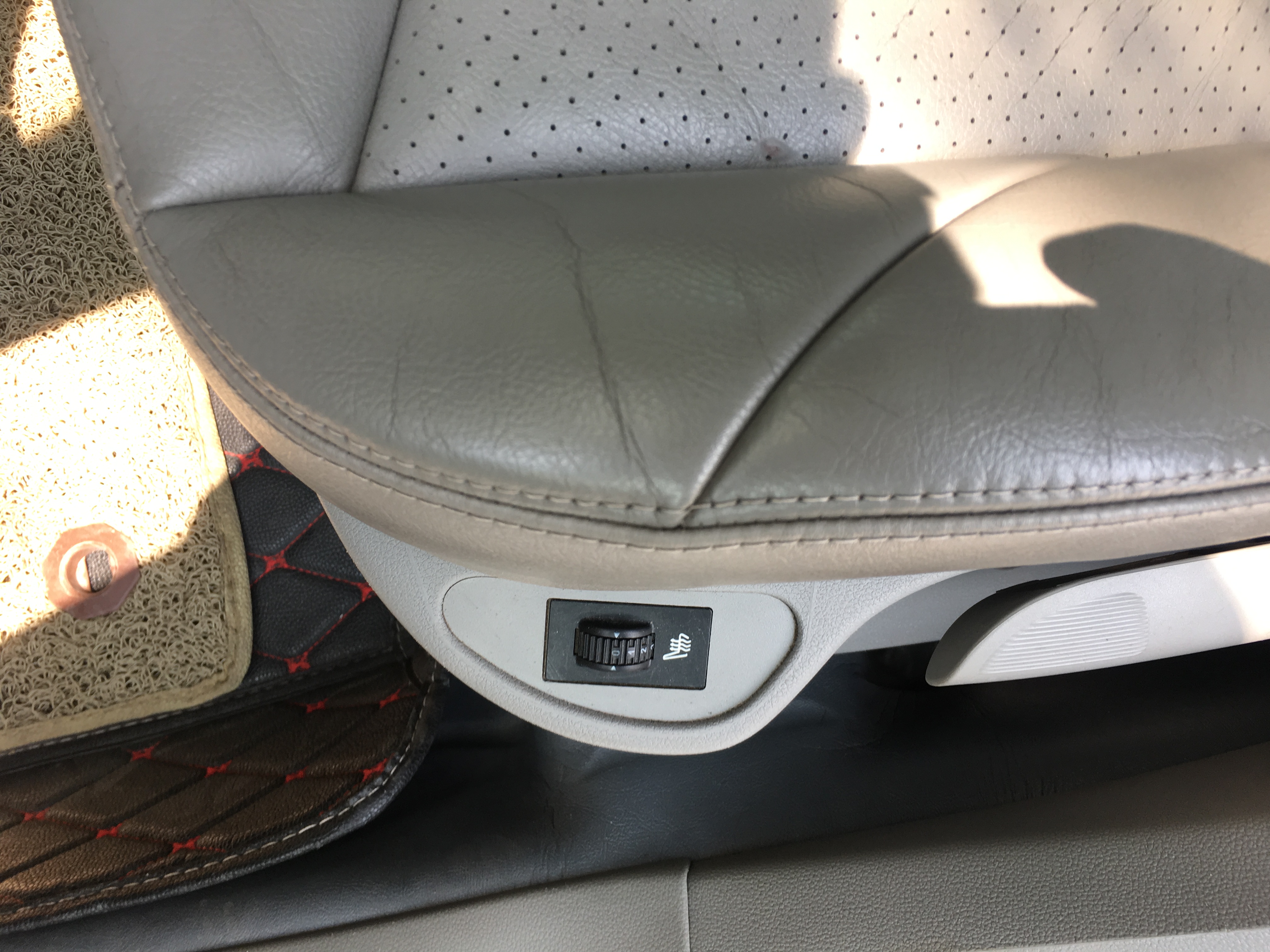 法系车老款标致308,标致308sw算b级车