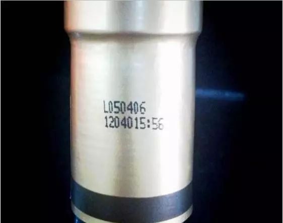 辨别正宗红酒真假的小技巧,怎样鉴别葡萄酒真假的简单方法