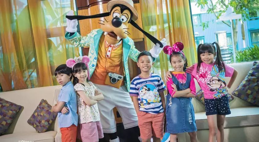 香港迪士尼好莱坞酒店是否含门票,要去香港迪士尼玩住宿怎么选