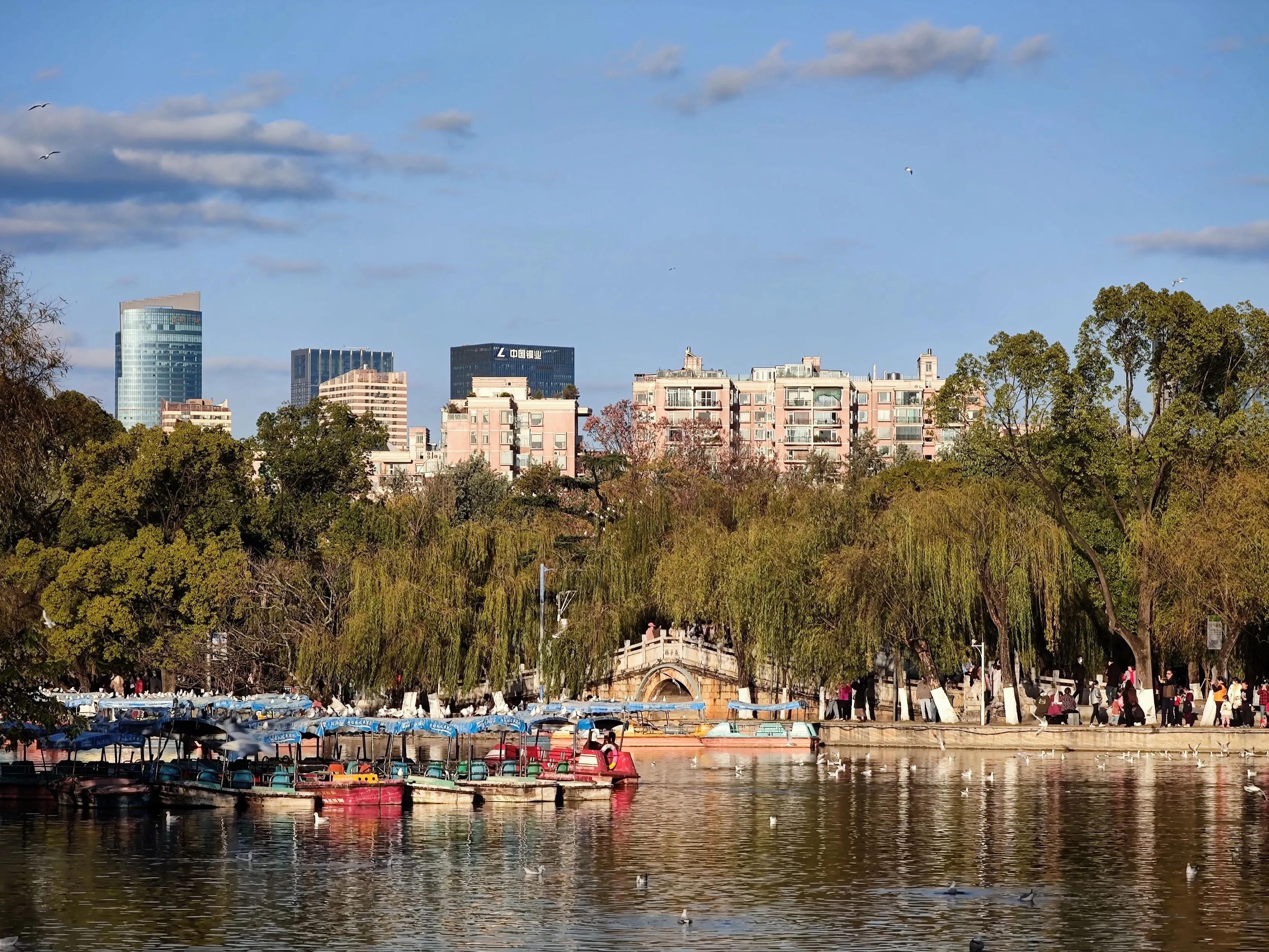 小米10至尊纪念版和荣耀magic3pro,小米10至尊纪念版对比小米11ultra