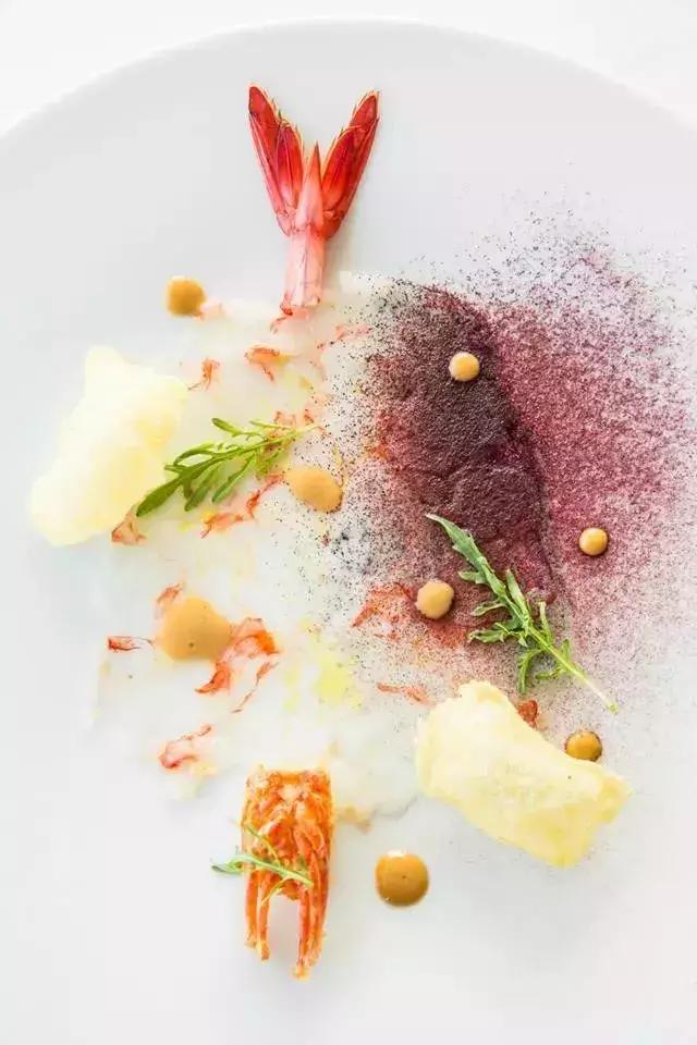 唯美食与爱不可辜负上下句,唯美食和爱不可辜负出自哪里