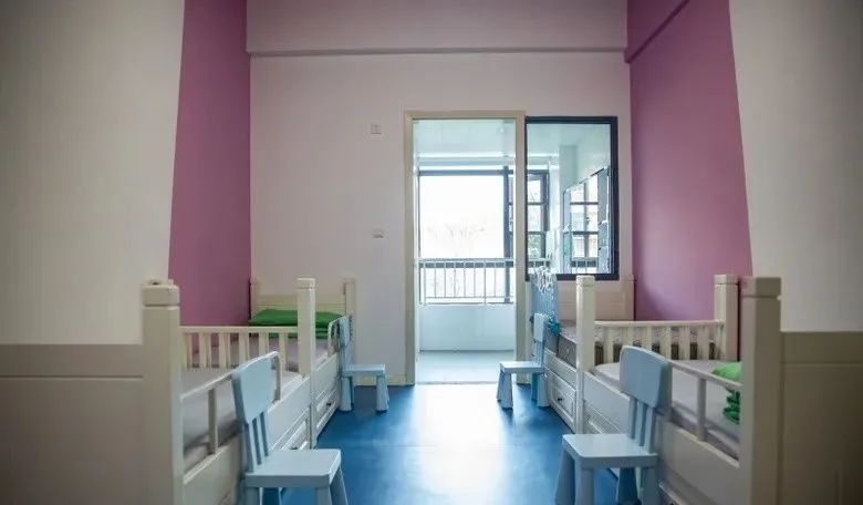 各大重庆学校宿舍,重庆宿舍条件比较好的学校