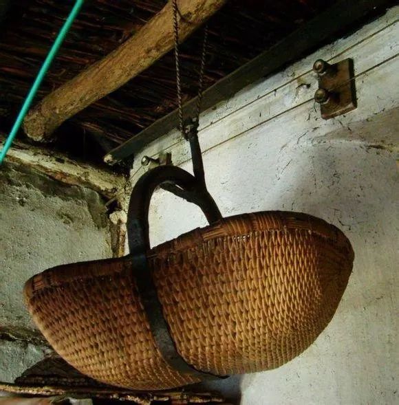 九张反映过年气氛的照片,百张罕见的过年老照片这才是年味