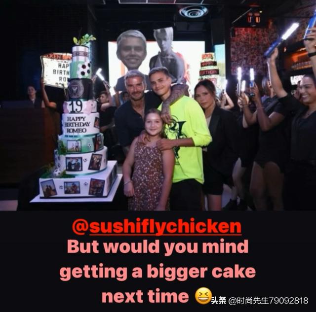 贝小七和贝克汉姆生日,贝克汉姆晒合照小七搂爸爸好有爱