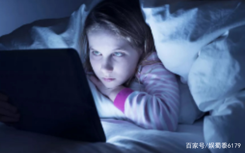 近年来的国产良心剧：《花千骨》大受好评，而它被称为国产的经典