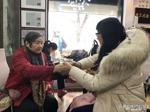 当你老成了婴儿，让我做你的大树