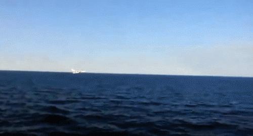 即使机毁人亡,也要找刺激!为何俄飞行员总爱杂耍式飞行选技巧