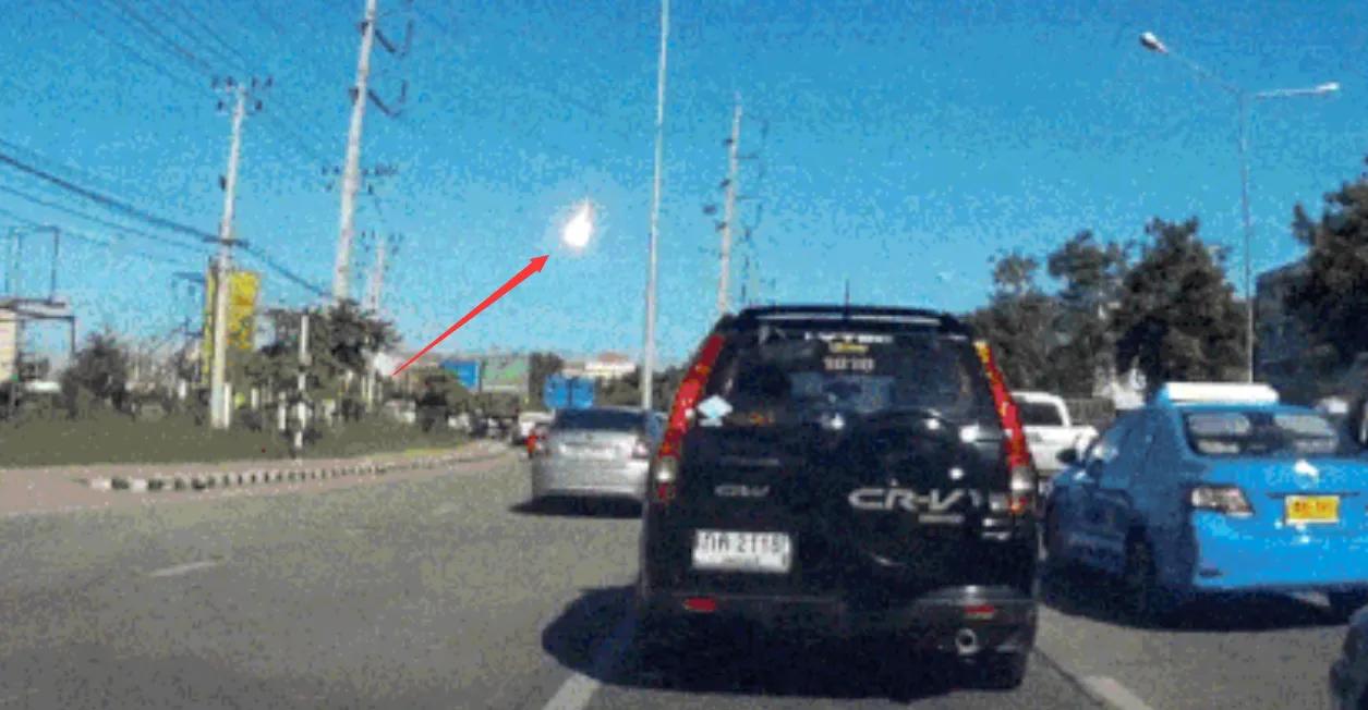 子弹威力大还是核弹威力大,太阳威力大还是核弹威力大