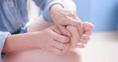 脚气真菌感染用什么药好点,脚气怎么办教你一招解决