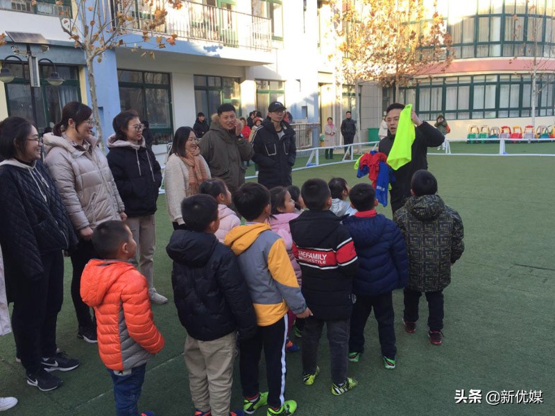 鎯呮殩瀵掑啲鍏崇埍鍎跨鐖卞績娲诲姩,鎯呮殩瀵掑啲鍏崇埍鍎跨