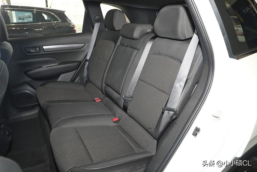 新款雷诺科雷傲和奇骏,雷诺科雷傲四驱版的缺点