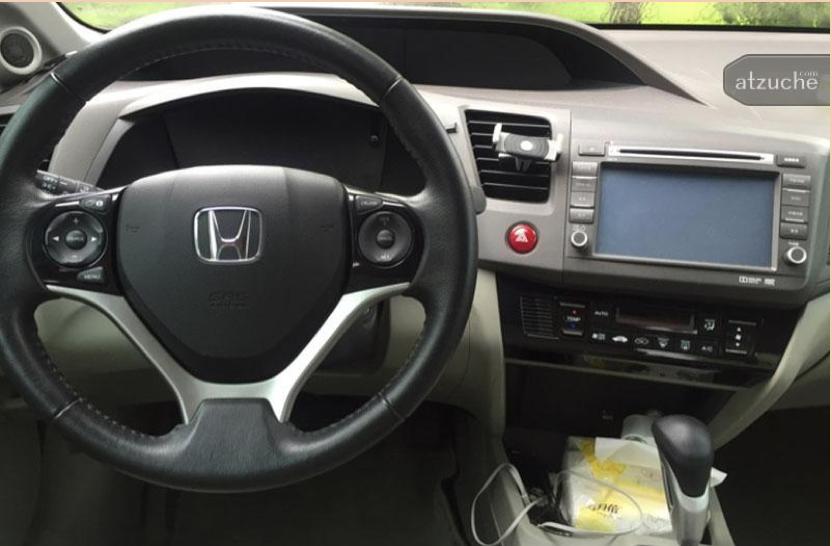 红标思域typer和保时捷911赛跑,思域带红标跑得过保时捷911吗