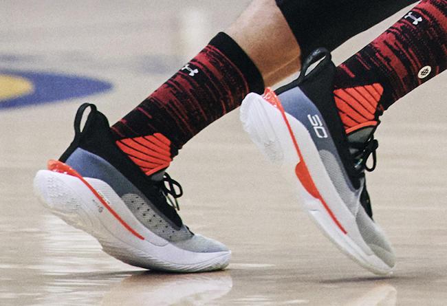 库里哈登欧文球鞋,哈登和库里的球鞋谁的好