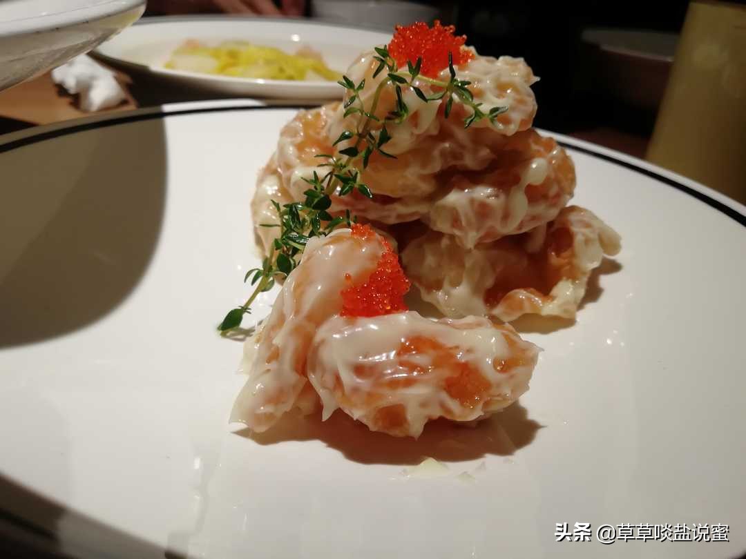 柠檬开胃酸菜鲈鱼,酸菜鲈鱼怎么做鱼片滑嫩有嚼劲