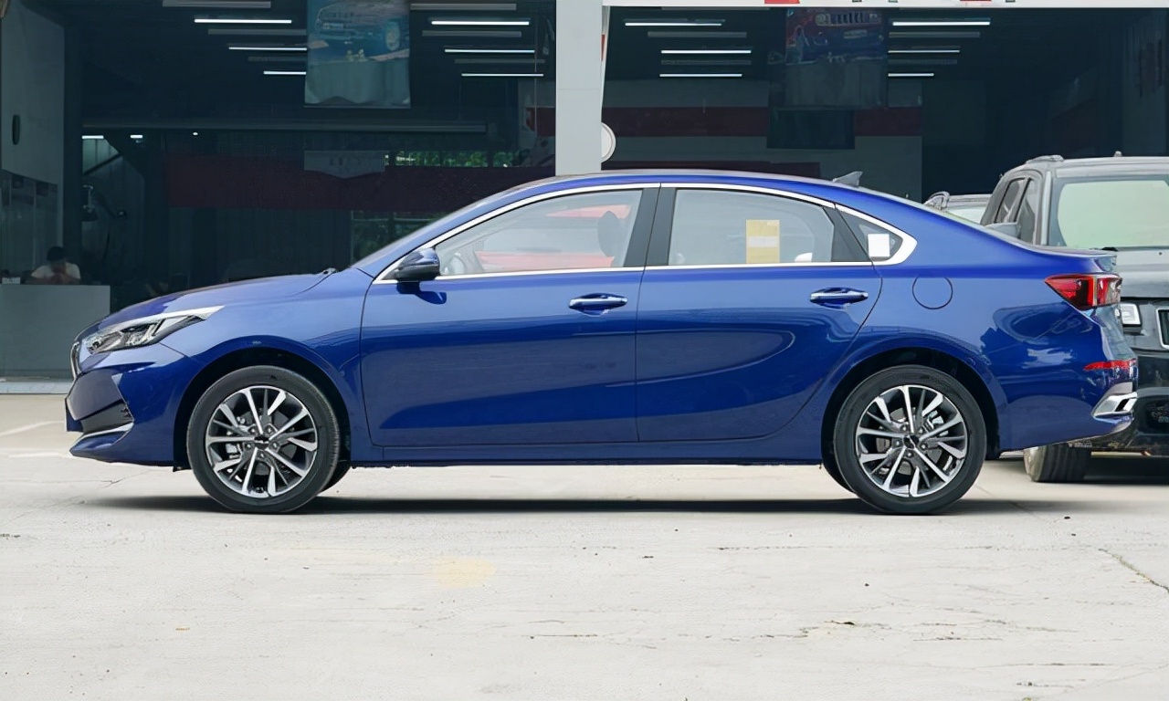 十万块放弃丰田威驰提捷达vs5,起亚k3和丰田卡罗拉如何选择