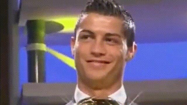 红魔曼联7号变迁,红魔7号传奇与魔咒