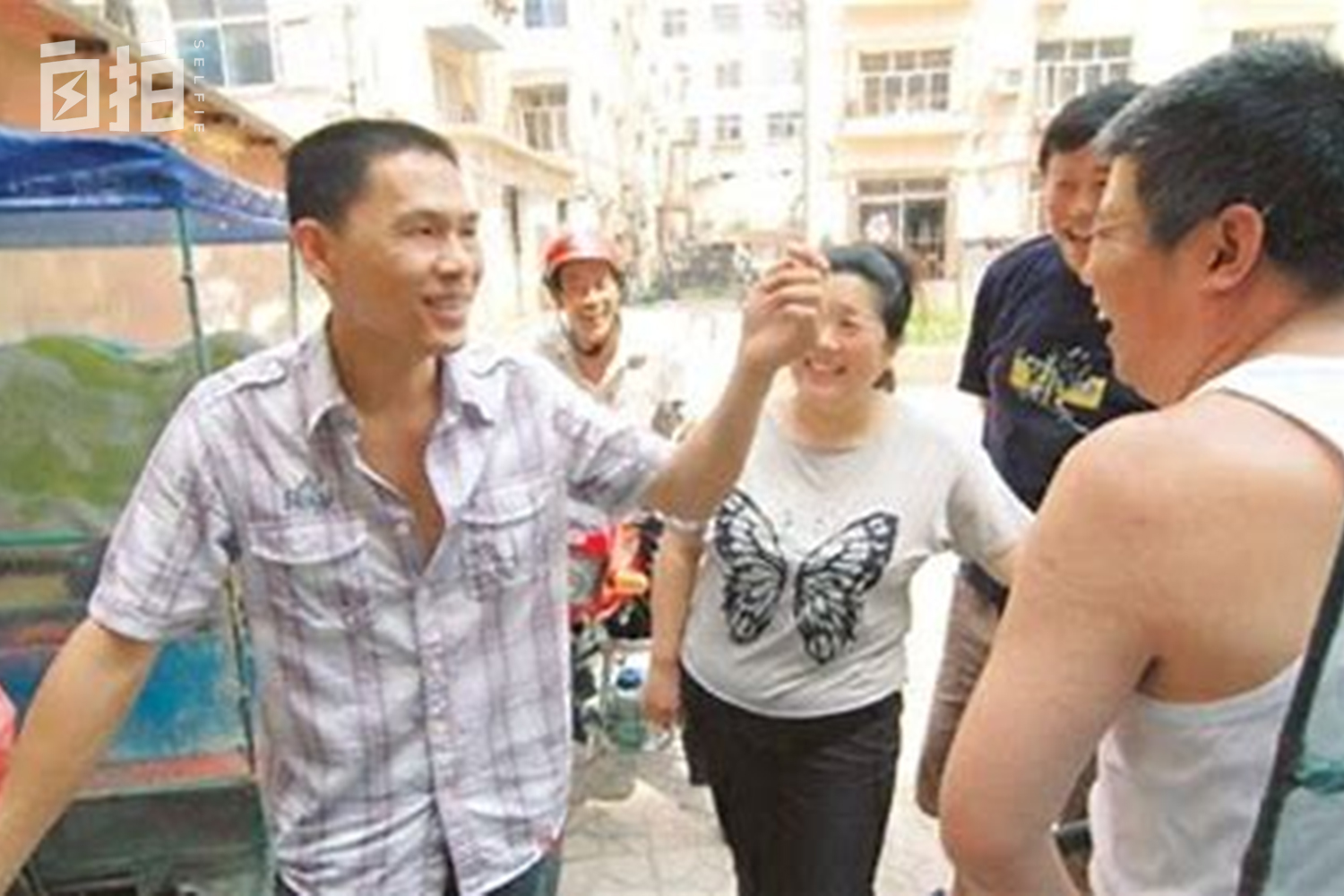 我，高中毕业后当工人、摆摊、蹬三轮车，38岁成了复旦博士