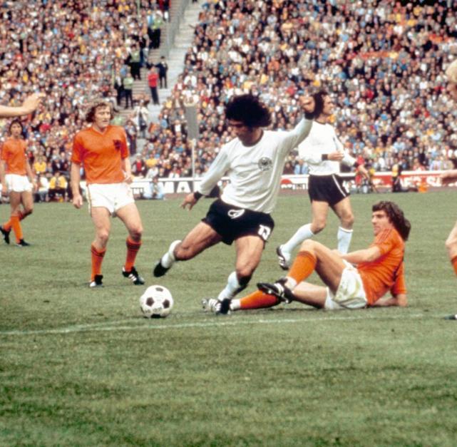 盖德穆勒银色轰炸机,盖德穆勒轰炸机远射