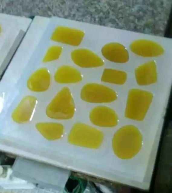 蜜蜡手串值得戴吗,蜜蜡手串到底值不值得玩