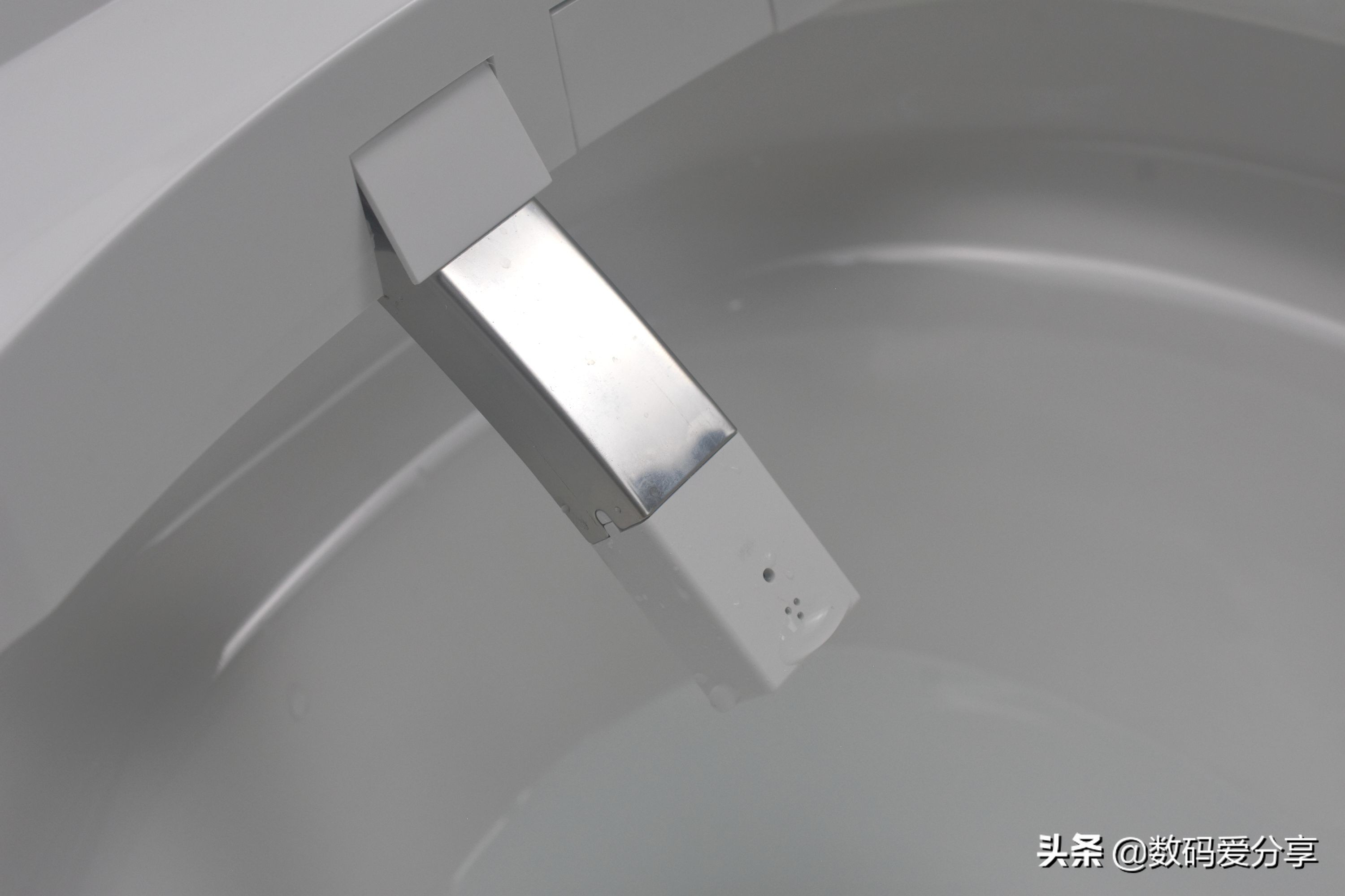 自动感应智能马桶,电动马桶智能自动冲水马桶