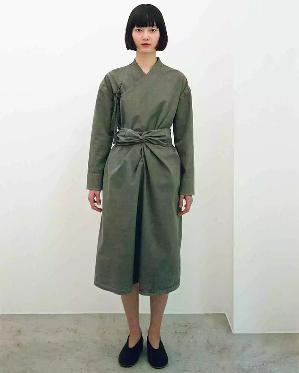 高端服装棉麻风流行趋势,棉麻复古文艺风穿搭会显老吗