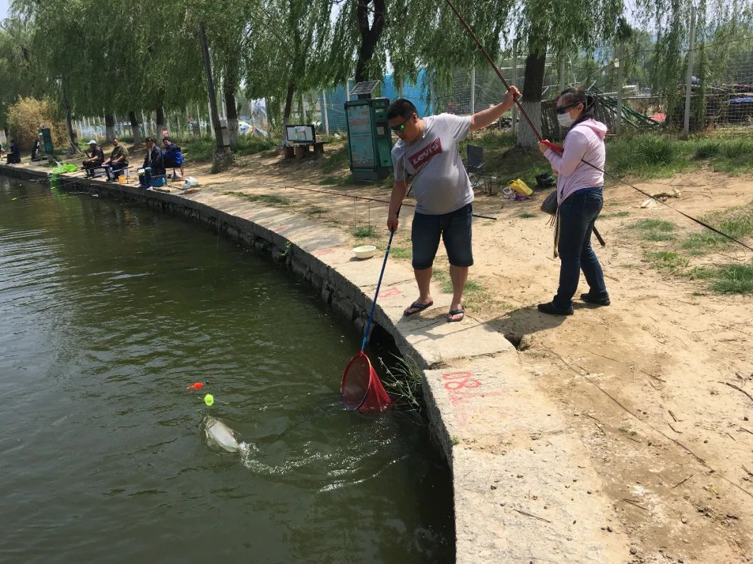 走进北京蟹岛垂钓园,北京蟹岛垂钓园介绍